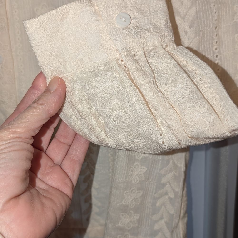 Cream Button-Up Blouse - Picture 5 of 6